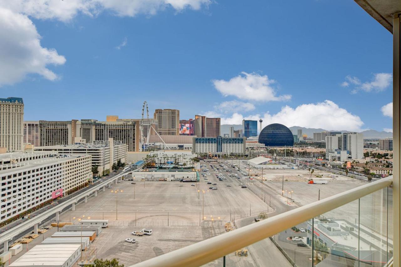 Msg Sphere View At Mgm Signature Studio Deluxe Las Vegas Exterior foto